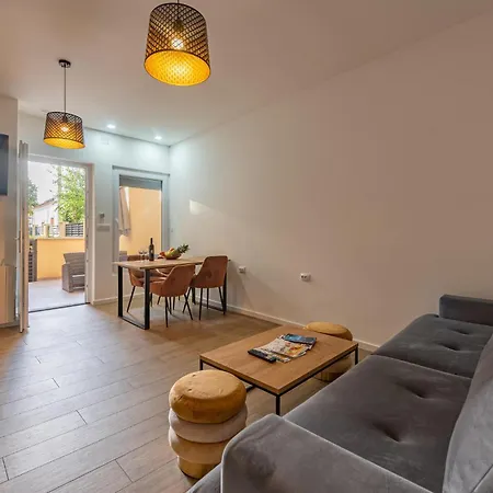 In With Kitchen Appartement