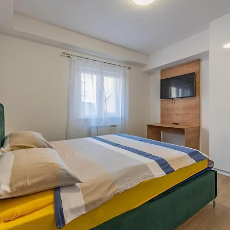 In With Kitchen Appartement *